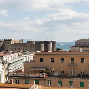 napolidays-toledo-apartment.hotels-amalfi.com/